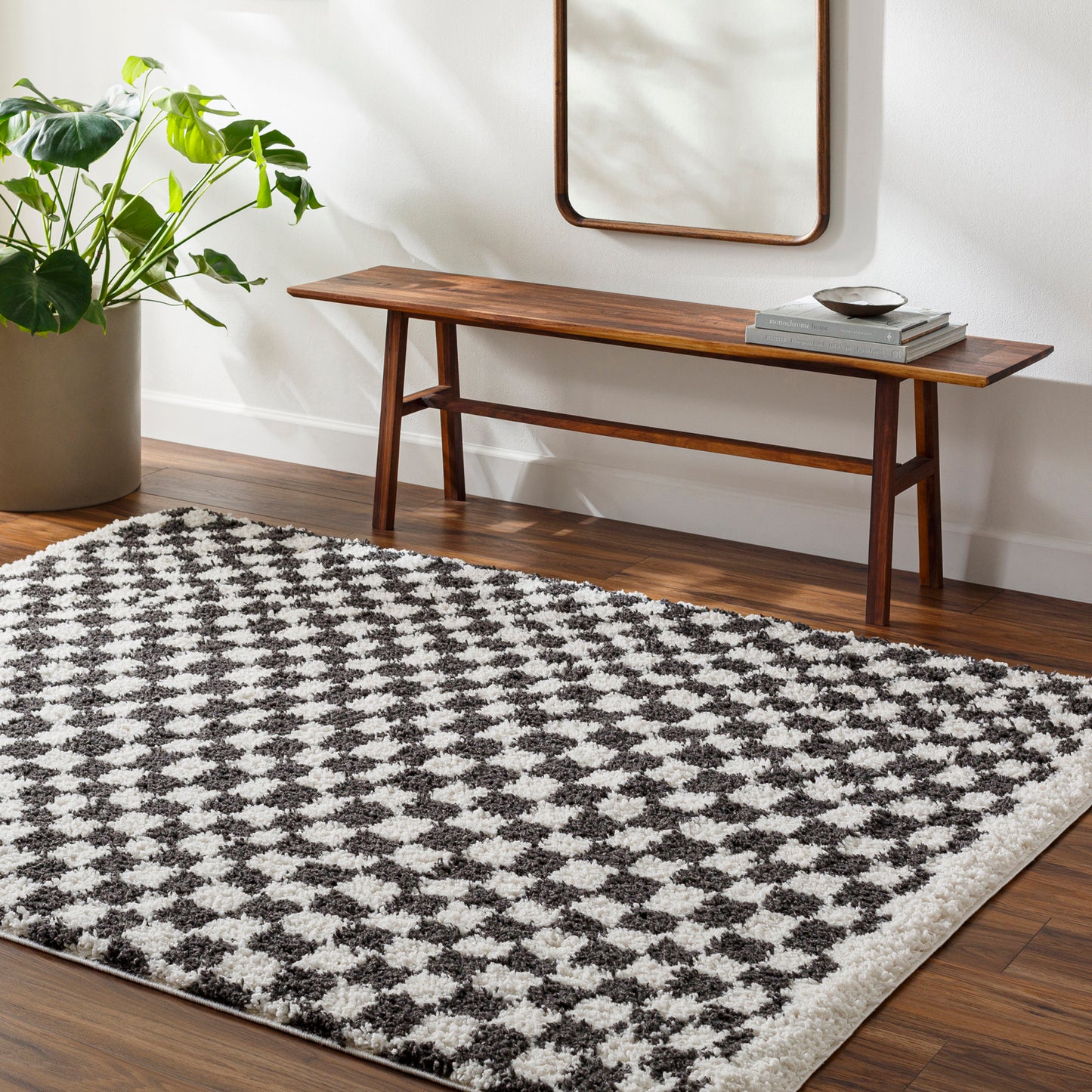 EMMITT Shaggy Checkered Rug I Living Room, Bedroom I Modern Boho Area Rug, Soft Rug, Plush Pile, Thick Rug, Easy Care I Ivory, Black