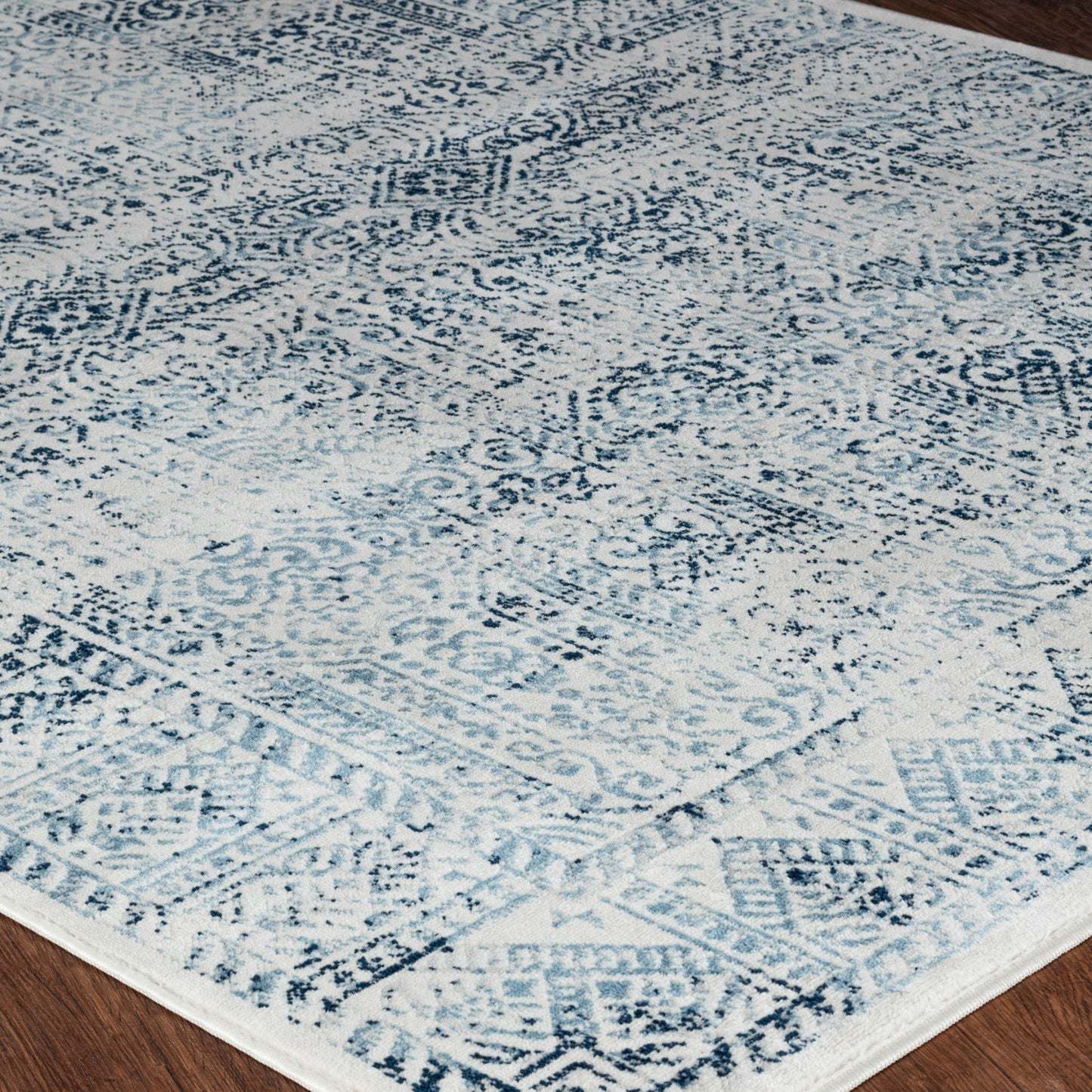 MAKITA Vintage Rug I Living Room, Bedroom I Traditional Oriental Boho Rug, Soft Luxurious Area Rug, Short Pile, Easy Care I Blue, White