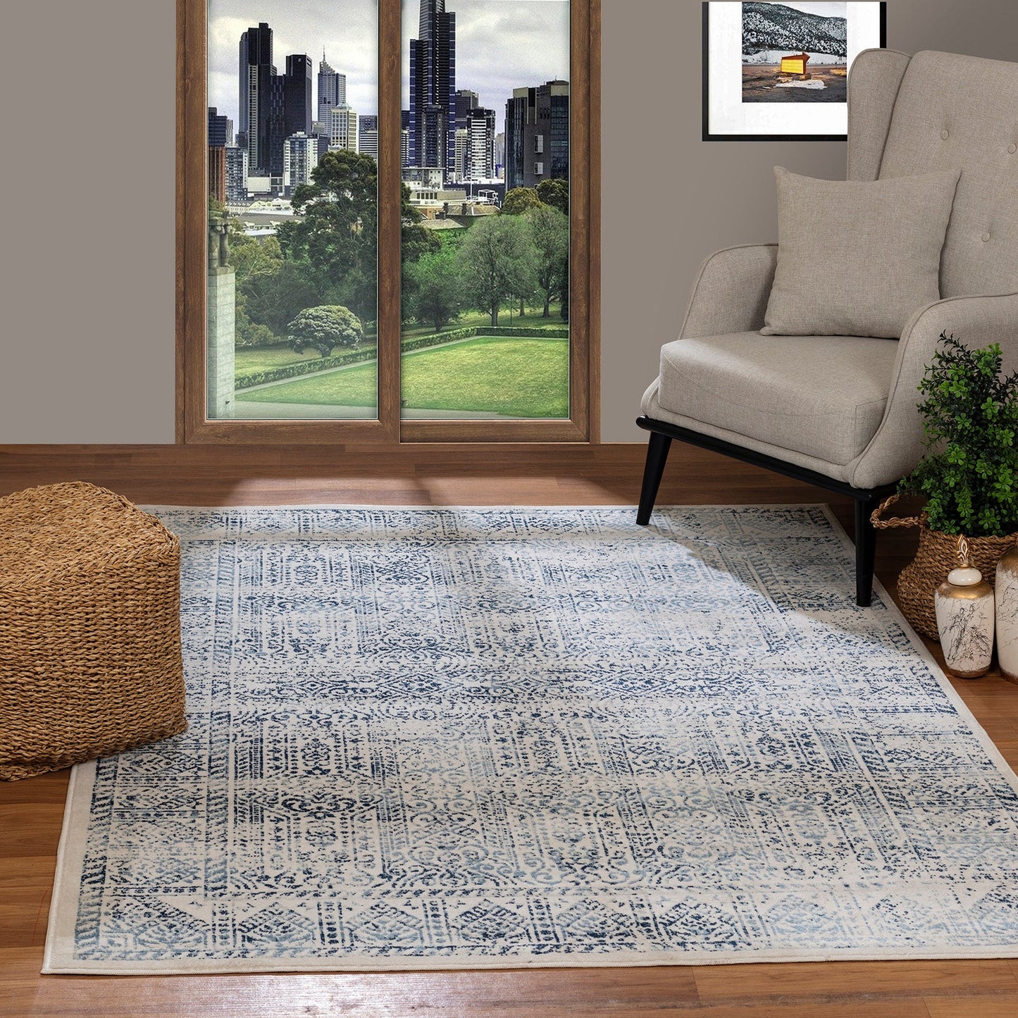 MAKITA Vintage Rug I Living Room, Bedroom I Traditional Oriental Boho Rug, Soft Luxurious Area Rug, Short Pile, Easy Care I Blue, White