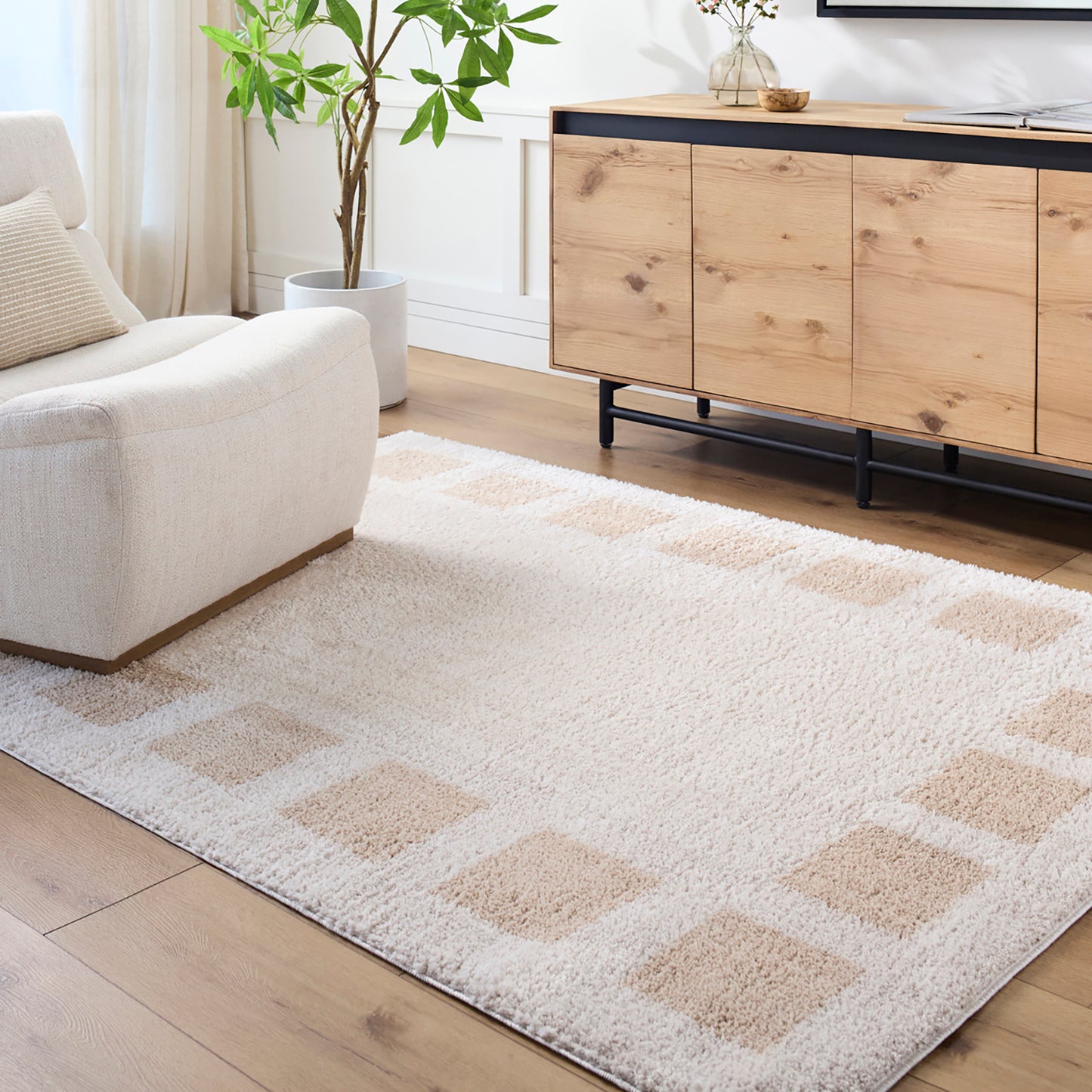 MAELLE Machine Washable Shaggy Boho Beige Area Rug