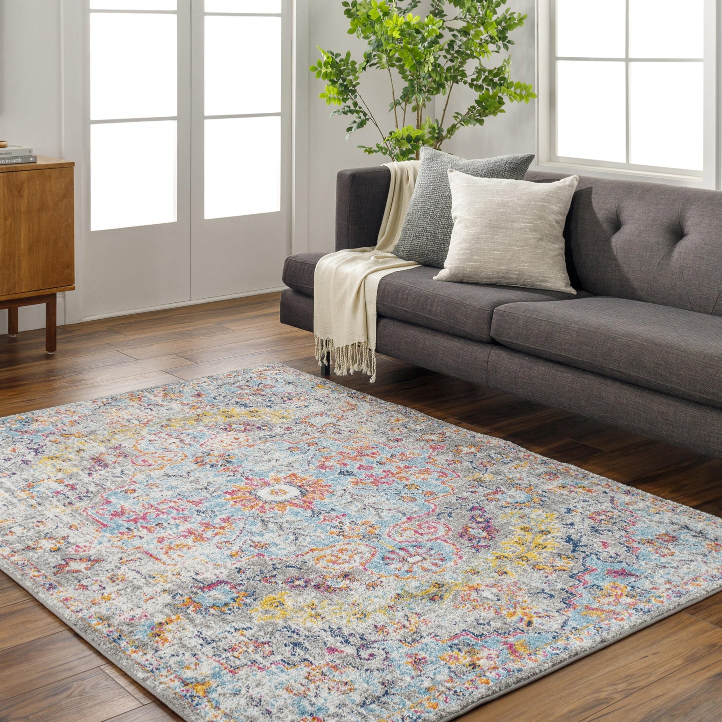 OLIVIA Vintage Rug I Living Room, Hallway I Traditional Oriental Boho Rug, Soft Area Rug, Short Pile, Easy Care I Multicolour, Grey