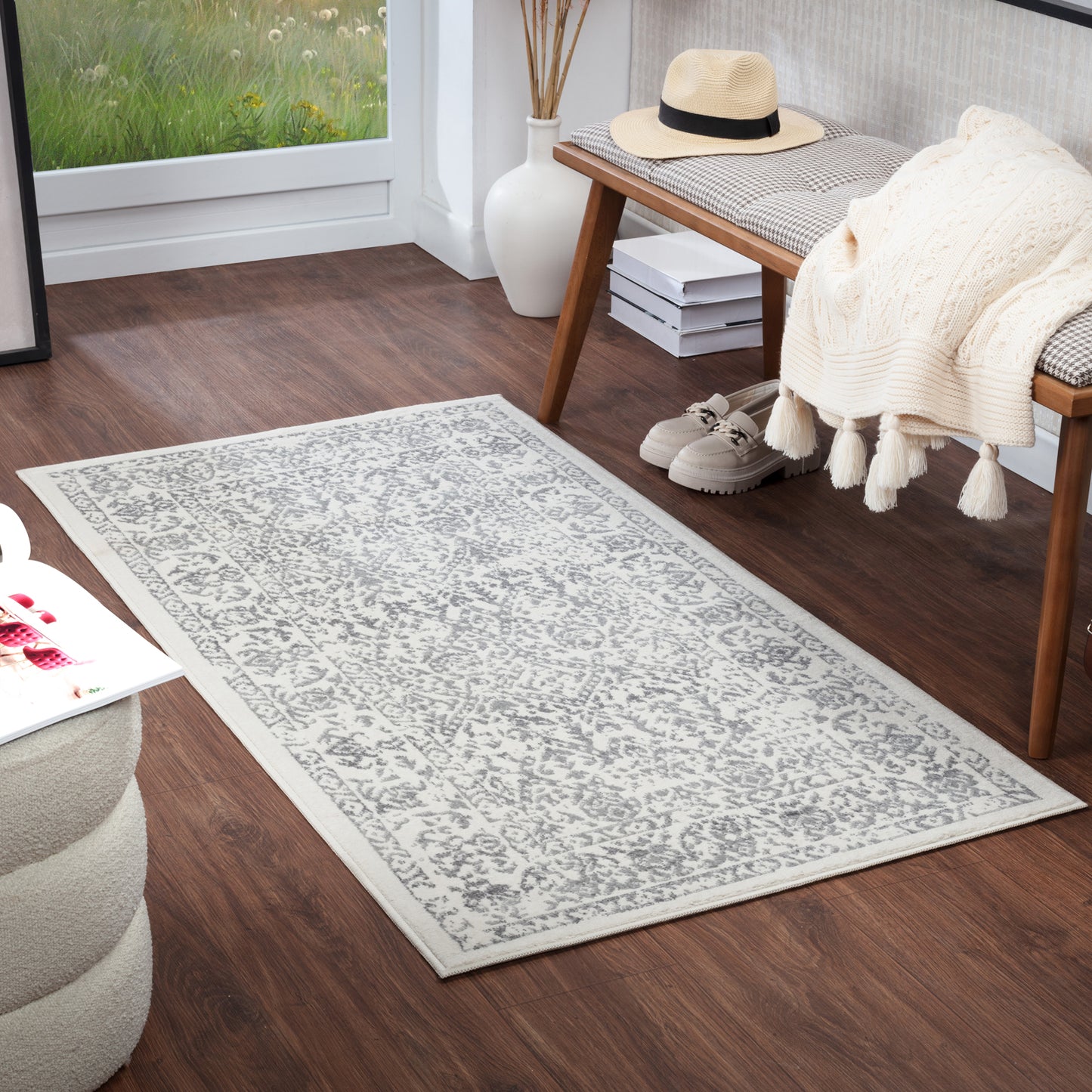 BEAUVAIS Vintage Rug I Living Room, Bedroom, Hallway I Traditional Oriental Boho Rug, Soft Area Rug, Short Pile, Easy Care I White, Grey