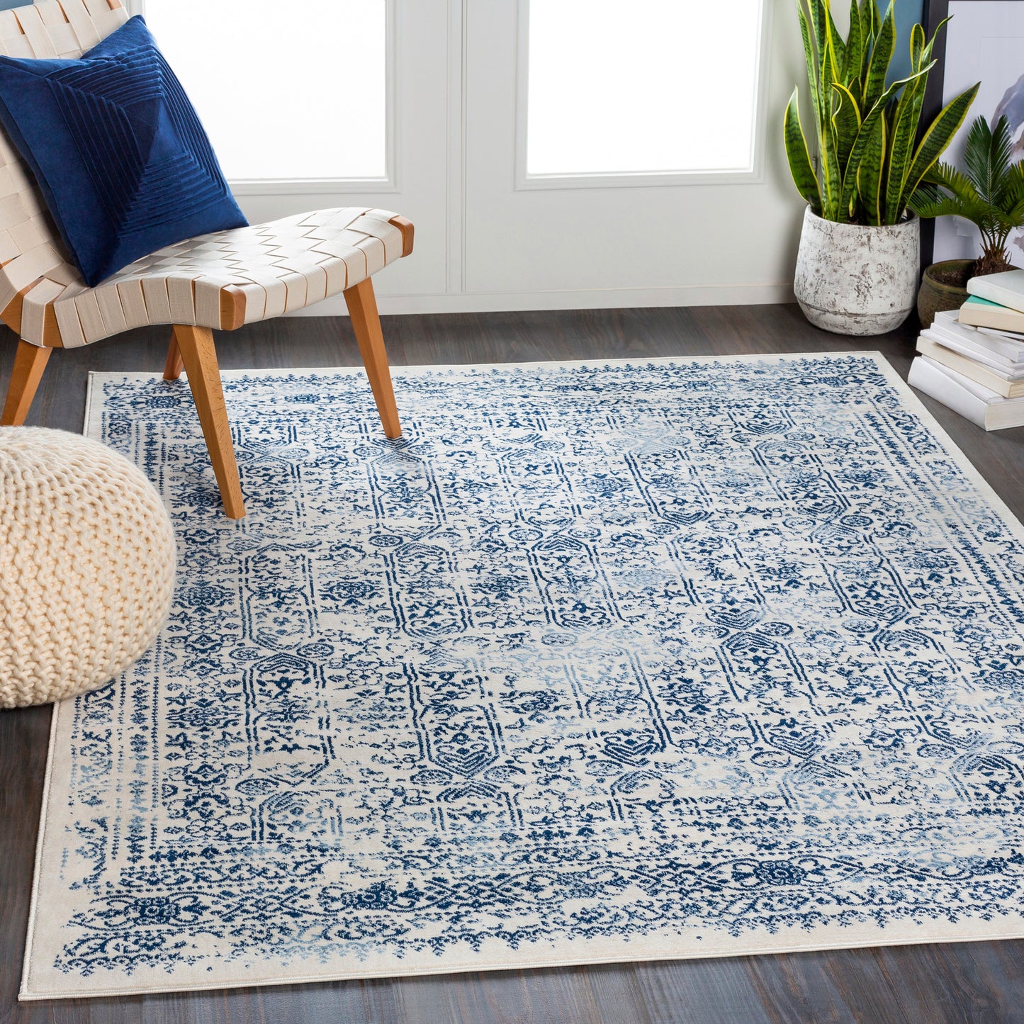 HYERES Vintage Rug I Living Room, Bedroom, Dining I Traditional Oriental Boho Rug, Soft Area Rug, Short Pile, Easy Care I Blue, White