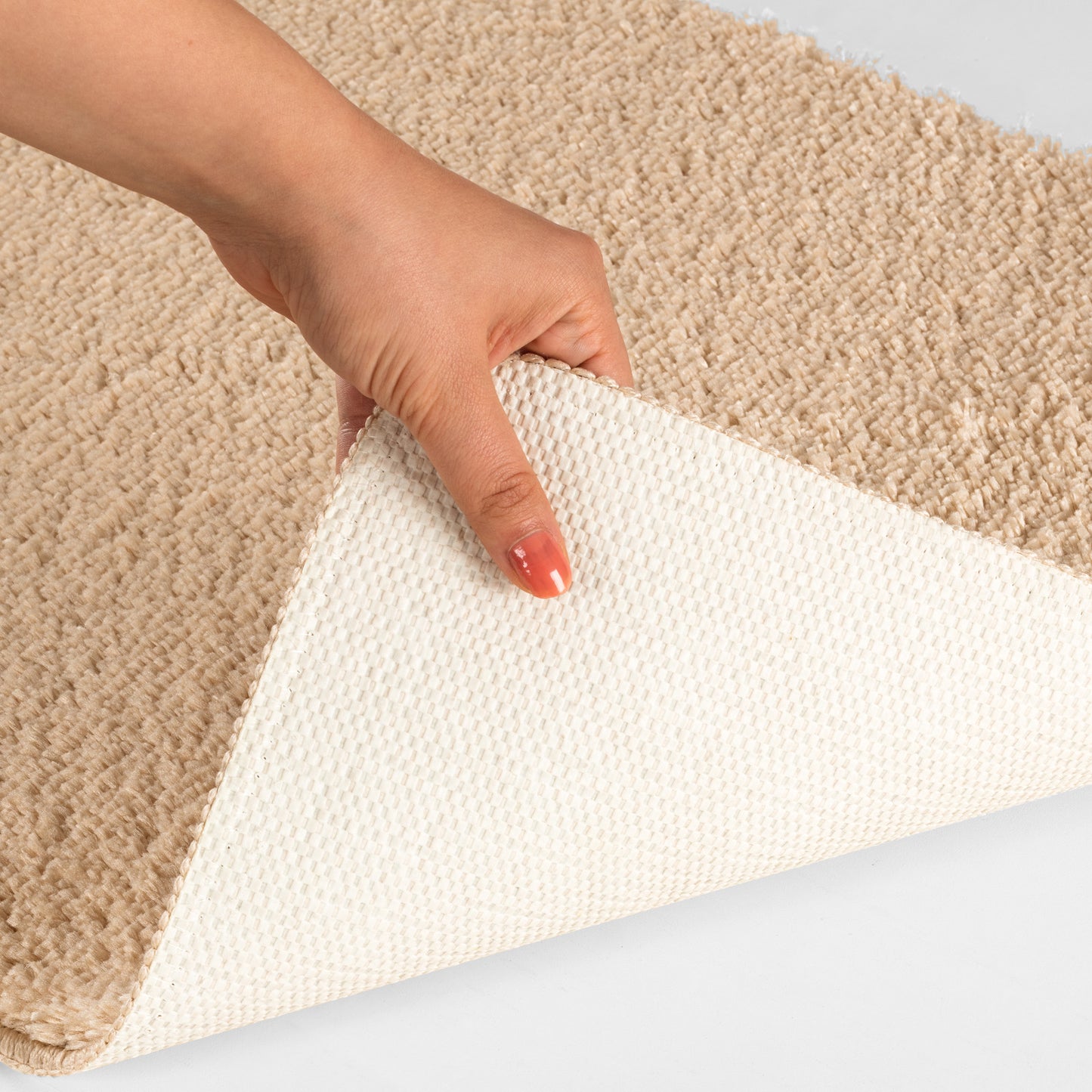 MEGGIN Bathroom Rug I Machine Washable Bath Mat, Non Slip Shower Mat, Absorbent Wet Room, Bath Rug, High Pile, Easy Care I Beige